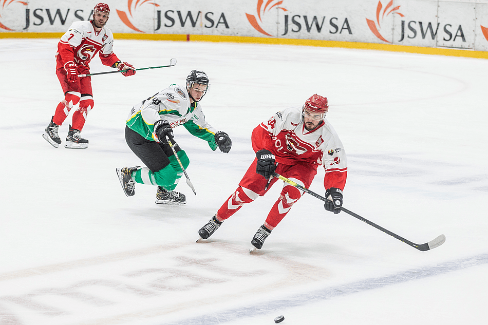 Hokejowa reprezentacja Polski pokonala w meczu kontrolnym JKH GKS Jastrzebie