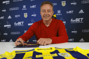 Ryszard Tarasiewicz I trenerem Arki Gdynia