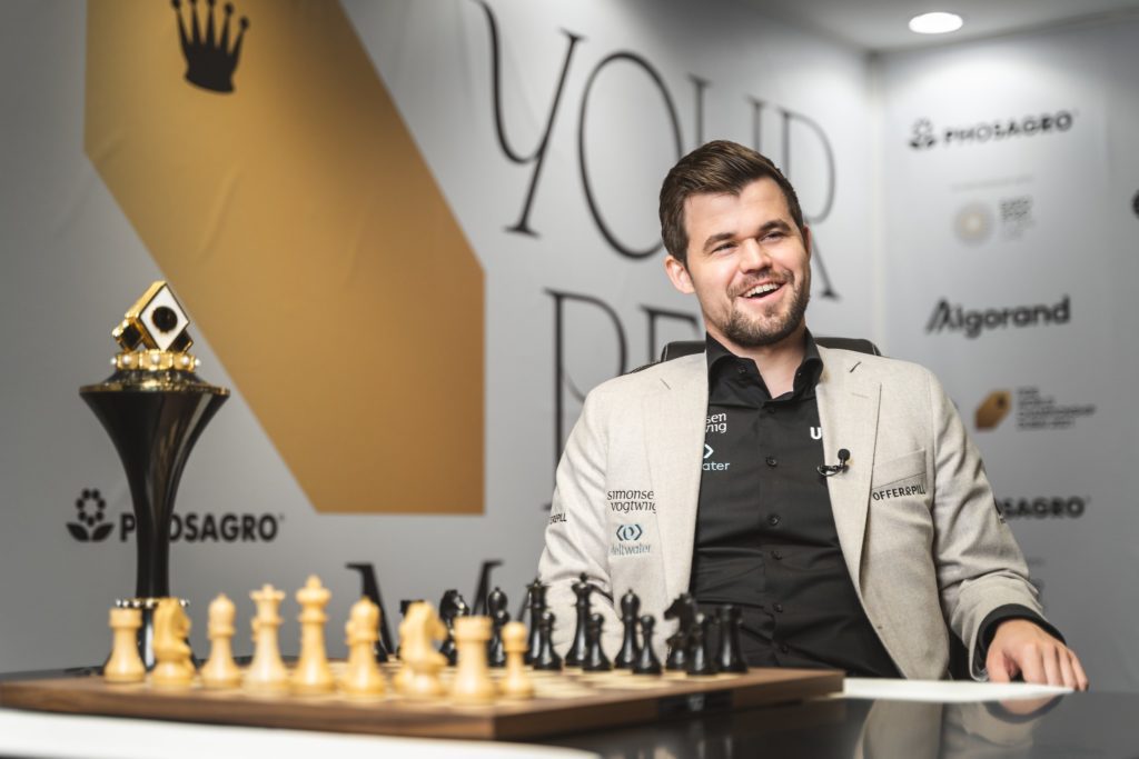 Magnus Carlsen fot.FIDE
