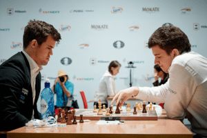 Magnus Carlsen vs Jan Krzysztof Duda MŚ Szachy Warszawa fot. Rafal Oleksiewicz