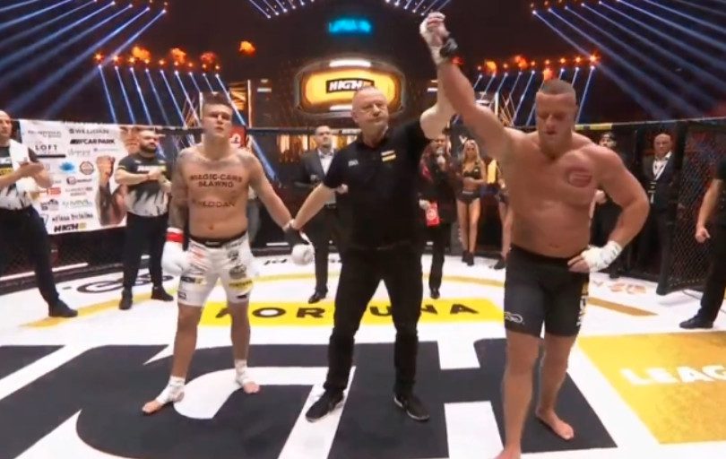 Denis Bad Boy Zalecki wygral z Alanem Alanik Kwiecinskim jednoglosna decyzja sedziowska