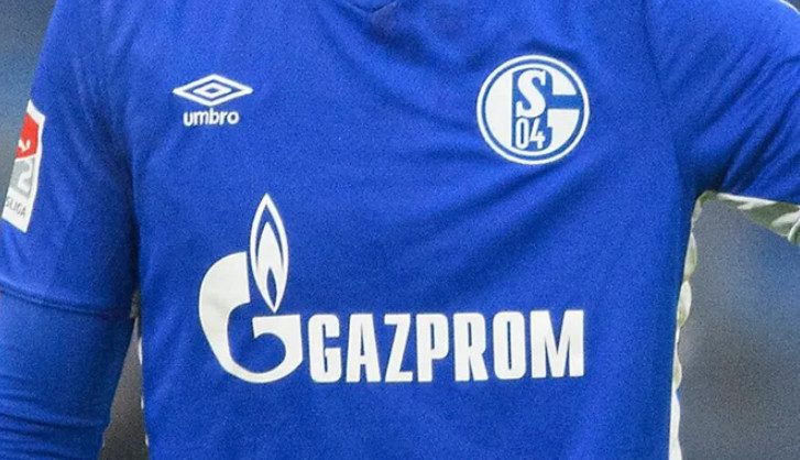 Reklama Gazprom znika z koszulek Schalke