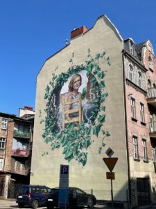 W przestrzeni Katowic Krystyna Bochenek została juz uhonorowana m.in. muralem przy ul. Wojewódzkiej fot. UMK