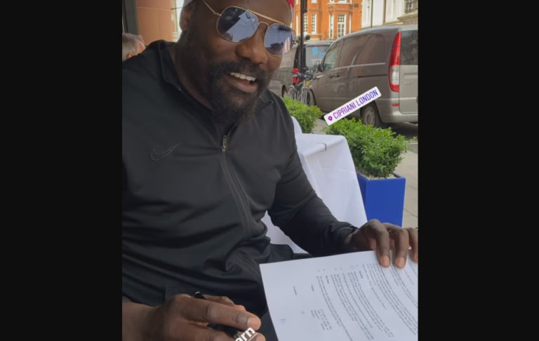 Dereck Chisora niechcacy ujawnil date walki z Adamem Kownackim