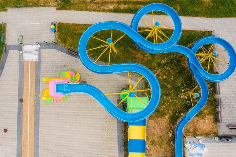 Lato to idealny czas zjezdzalnia Bugla