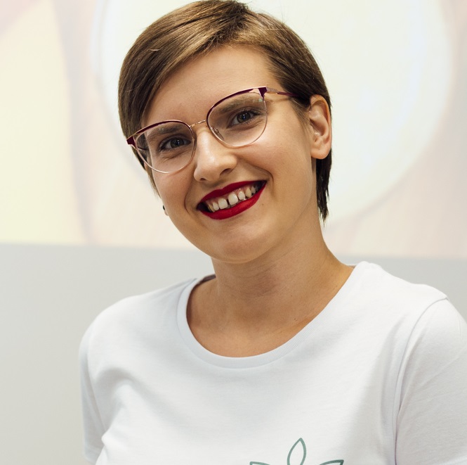 Magdalena Kartasińska, dietetyk kliniczny i kierownik działu dietetycznego Dailyfruits.