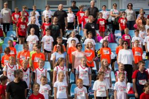 Ponad 350 dzieci wystartowalo w Stalowej Woli w zawodach z cyklu Lekkoatletyczne Nadzieje Olimpijskie