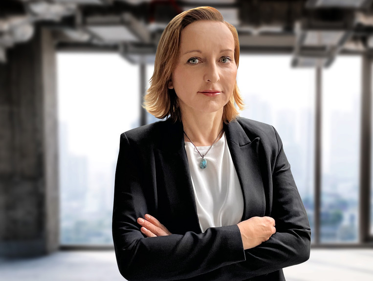 Monika Bereza Avison Young