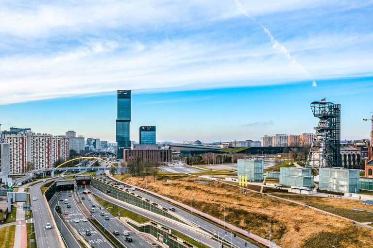 Biurowce .KTW w Katowicach. Inwestycja TDJ Estate 3