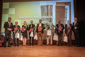 Prezydenta Katowic wreczyl nagrody i wyroznienia za dzialalnosc spoleczna oraz charytatywna Fot. UMK K. Kalkowski