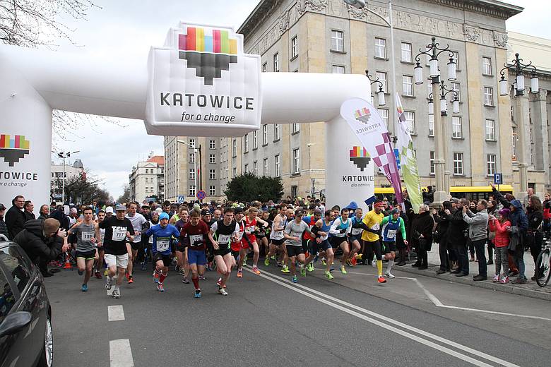 Trasa biegu bedzie prowadzic ulicami Katowic fot UMK