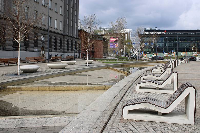 Sztuczna Rawa na Rynku przejdzie remont fot. 5
