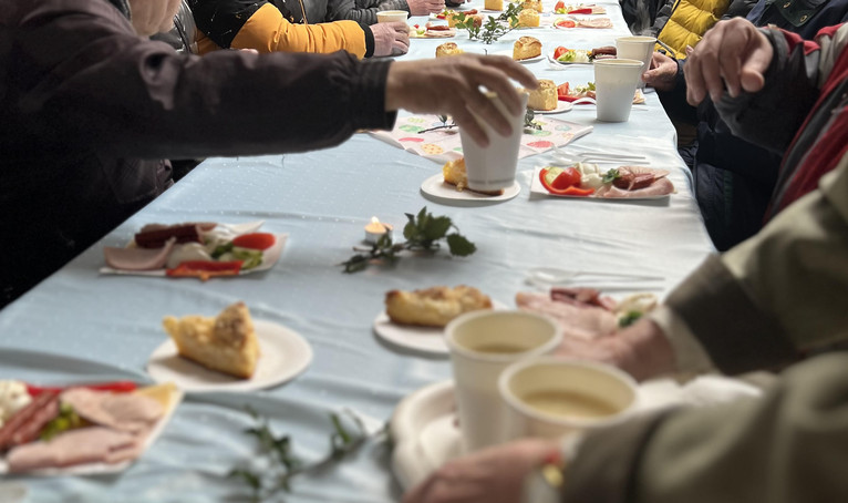 XXXIV Sniadanie Wielkanocne dla Osob Bezdomnych i Potrzebujacych GTC w Katowicach