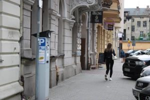 Nowe parkometry, oznakowania poziome i pionowe oraz przystosowanie infrastruktury drogowej do aktualnych przepisów 3