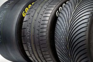 Trzy specyfikacje opon dla zespołu Garage 56