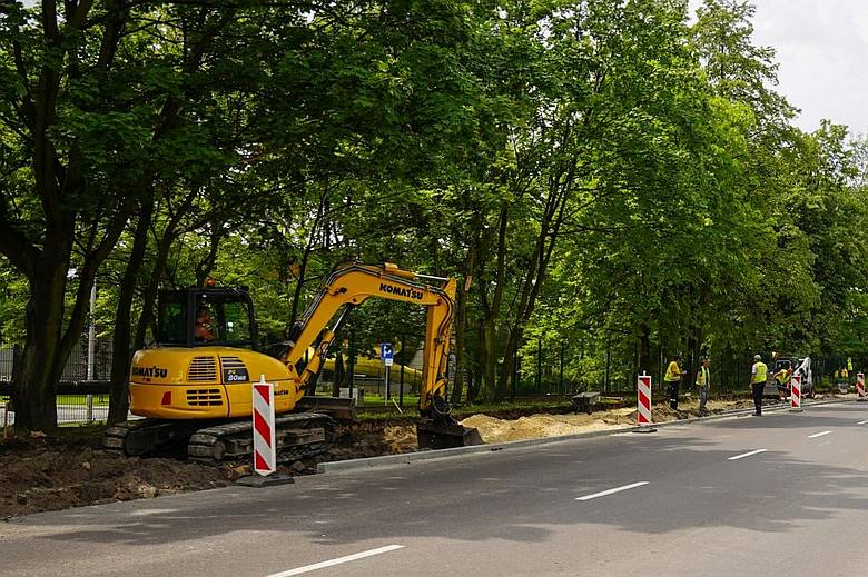 Trwa budowa odcinka liczącego 1,3 km w rejonie ulicy Hallera w Katowicach fot. KAW