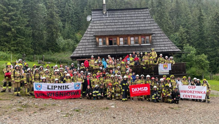 Pogoda pokrzyżowała plany, ale nie złamała wielkich serc strażaków 2023