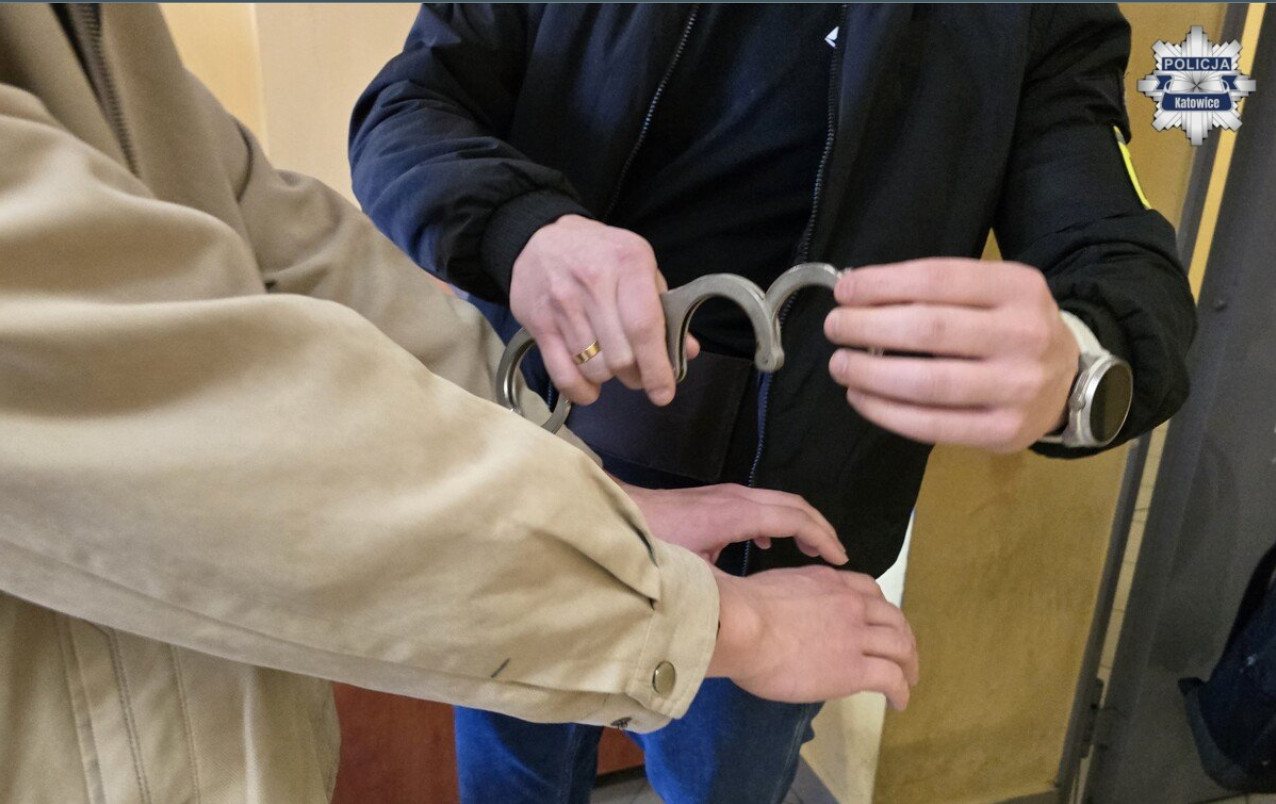 19-latek z Sosnowca zatrzymany za podpalenie kamienicy przy ul. Francuskiej w Katowicach