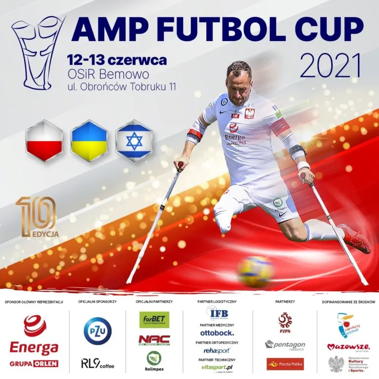 Jubileuszowa dziesiata edycja Amp Futbol Cup Weekend emocji i atrakcji w Warszawie.