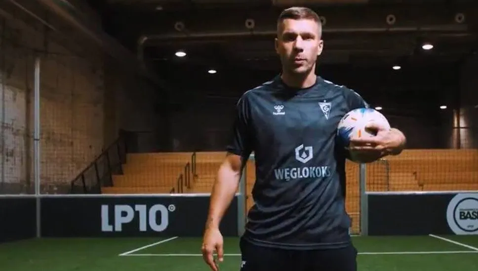 Lukas Podolski zawodnikiem Gornik Zabrze 2021