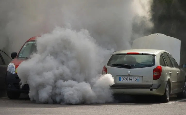 Kiedy smog spowija nasze miasta…czyste paliwa do silnikow malolitrazowych maja przyszlosc