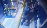 42 Letni Obywatel Ukrainy Zamieszkaly W Siedlcach W Autobusie Przylozyl Noz Do Szyi 15 Latka Siedzacego Przed Nim I Zazadal Pieniedzy