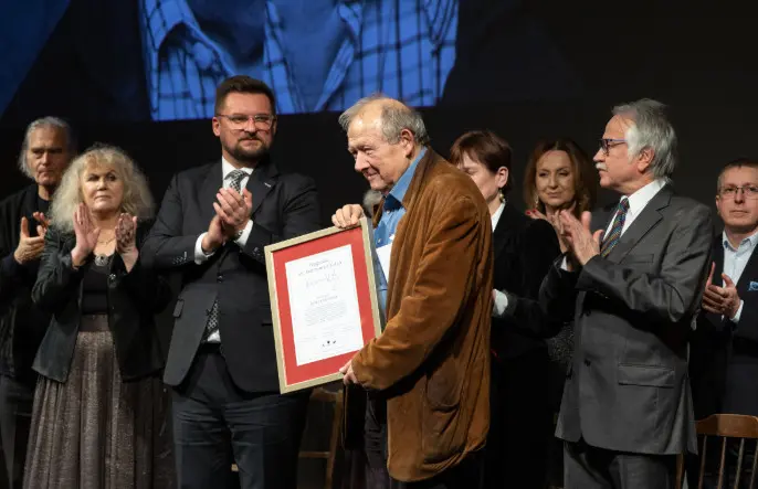 Adam Michnik Laureatem Nagrody Im Kazimierza Kutza Foto S. Rybok UMK