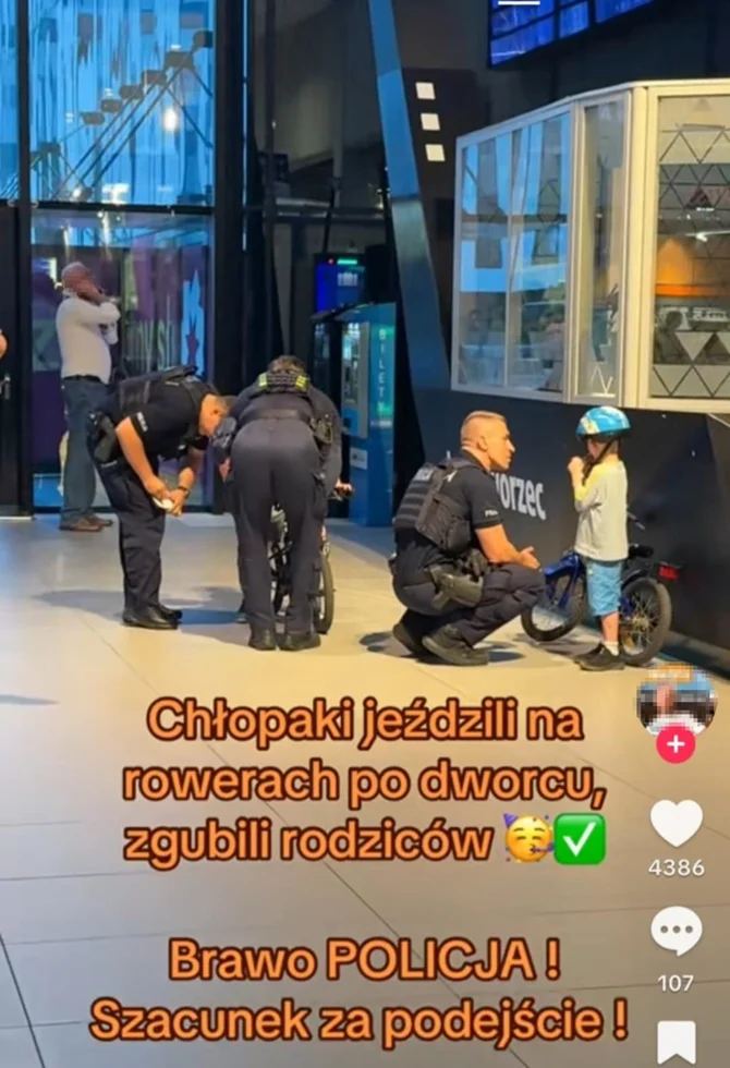 Chlopcy Zgubili Babie I Jezdzili Na Rowerkach
