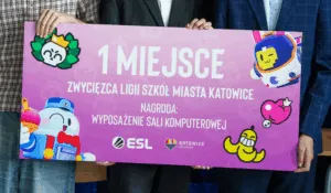 Nowoczesna Pracownia Komputerowa Dla Katowickiej Szkoly. Nagroda Za Wygrana W Esportowej Lidze Szkol Trafila Do SP Nr 65