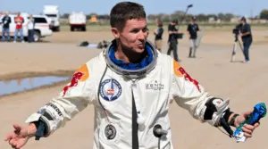 Felix Baumgartner Nie Zyje
