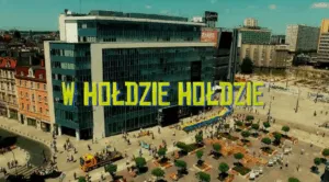 W Holdzie Holdzie
