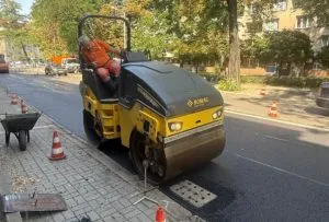 Katowice. Prace Drogowe Przy Ulicy Poniatowskiego 1