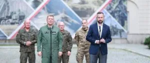 Na Zdjeciu Wicepremier Minister Obrony Narodowej W. Kosiniak Kamysz. Gen. Dariusz Malinowski Zastepca Dowodcy Operacyjnego Rodzajow Sil Zbrojnych Fot GOV.p MON