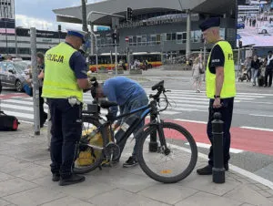 Nie Kazdy Rower Elektryczny To Rower. Policja W Warszawie Sprawdza Pojazdy Lamiace Przepisy