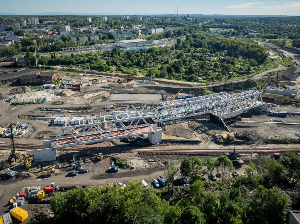 Nowe Wiadukty Zmieniaja Otoczenie Stacji Katowice Fot Slaskienatorach 1