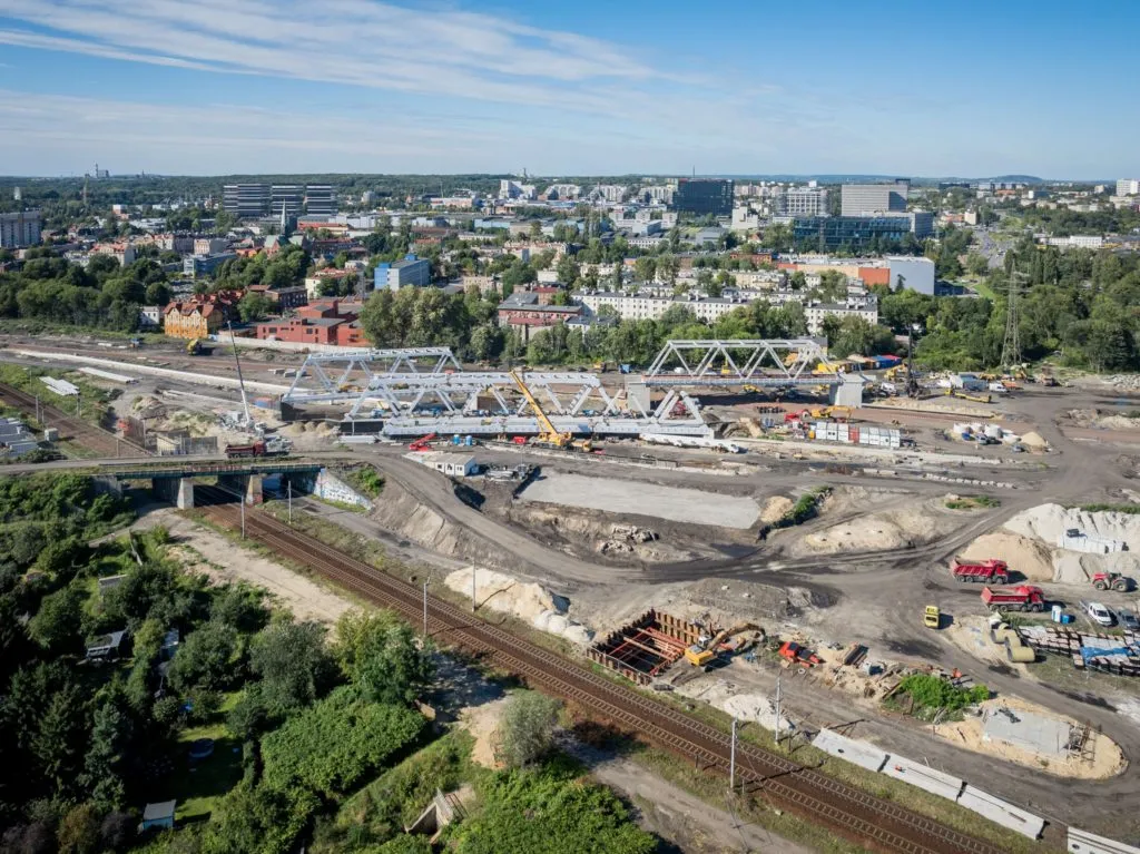 Nowe Wiadukty Zmieniaja Otoczenie Stacji Katowice Fot Slaskienatorach 3