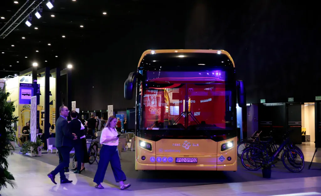01 2025 09 23 Kongres Nowej Mobilnosci 38