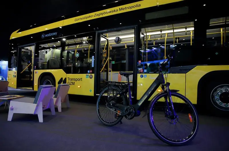 01 2025 09 23 Kongres Nowej Mobilnosci 47