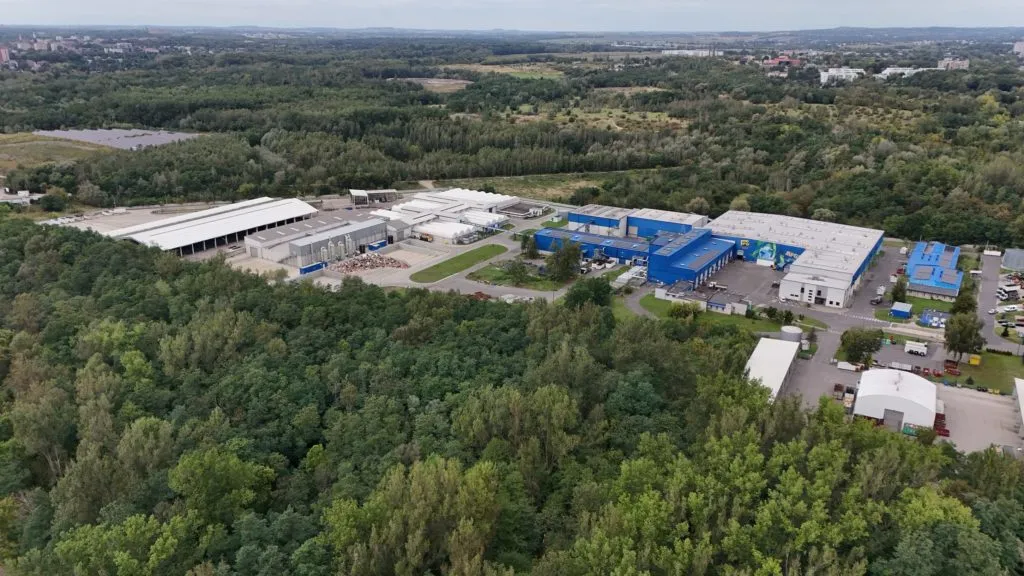 Zakładu Odzysku i Przetwarzania Odpadów przy ul. Milowickiej oraz farma fotowoltaiczna przy ul. Żwirowej w Katowicach fot.KAW