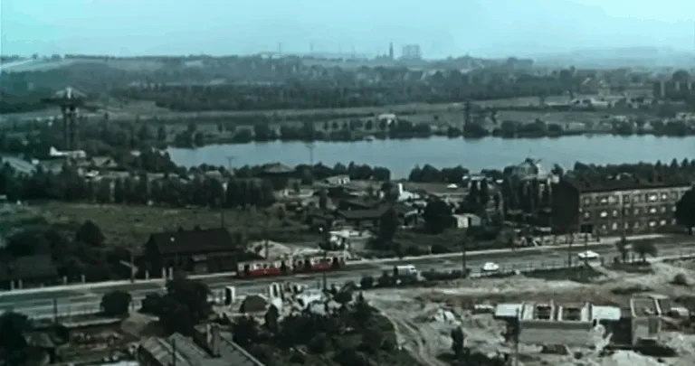 Fot Youtube Gornoslaski Okreg Przemyslowy Czesc 1 Przeszlosc Wytwornia Filmow Oswiatowych