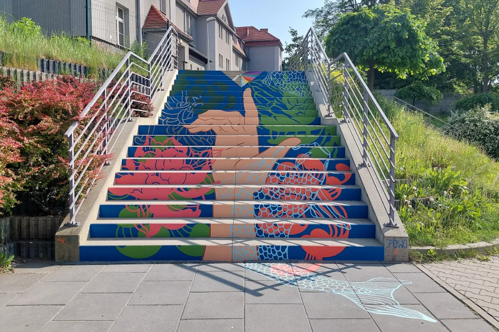 Instalacja Artystyczna Studentek Malarstwa Na ASP W Ramach Akcji Na Widoku Fot. UM Katowice
