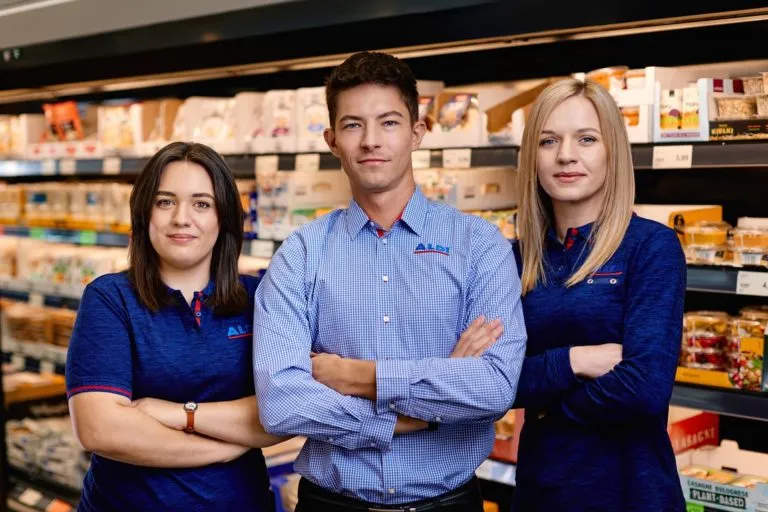 ALDI Pracownicy Material Prasowy