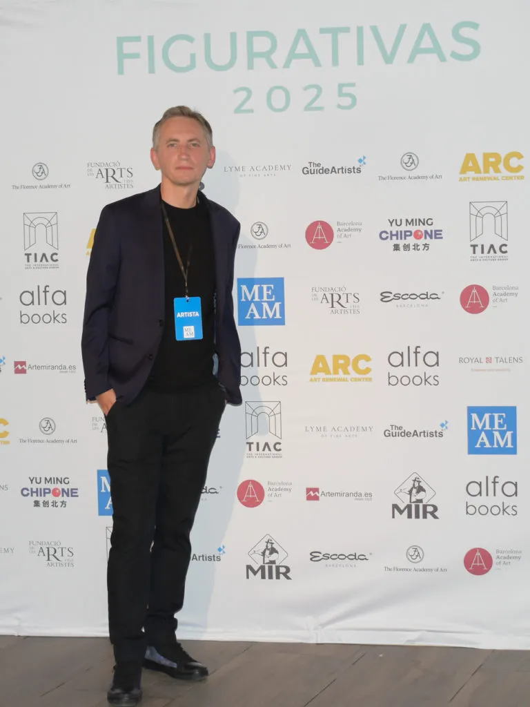 Artysta Podczas Wernisazu Figura