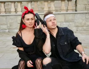 Wokalny Front Zespolu Sami Magdalena Szerner I Kajetan Pinocci. Fot. Kamil Czubala