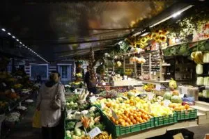 6 Grudnia Po Zmroku Odwiedz Targ