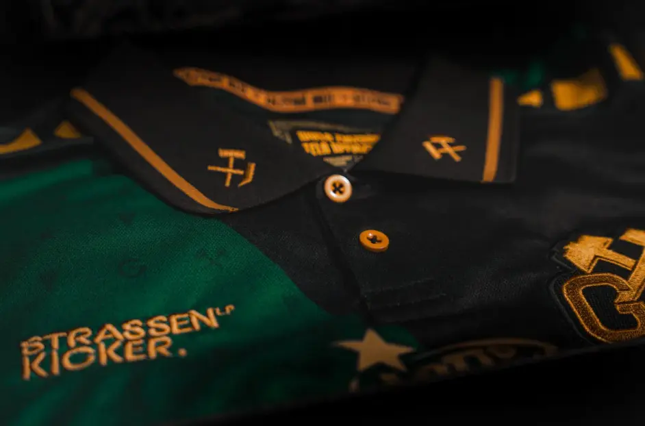 Gornik Zabrze Zaprezentowal Barborkowa Koszulke Przygotowana Na Mecz Z Lechia Gdansk