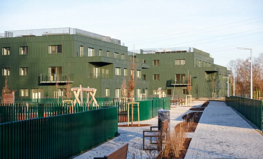 Inwestycja Realizowana Przez KTBS Przy Ul. Kosmicznej W Katowicach Fot. T. Kawka