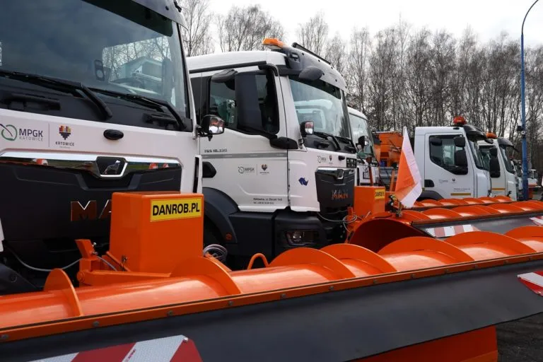 Nowe Piaskarki MPGK Katowice Na 