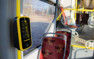 Mobilne Biletomaty Znajduja Sie Juz We Wszystkich Autobusach Tramwajach I Trolejbusach. Mozna W Nich Kupic Bilety 20 40 I 90 Minutowe Oraz Bilet Dzienny Fot Transport GZM