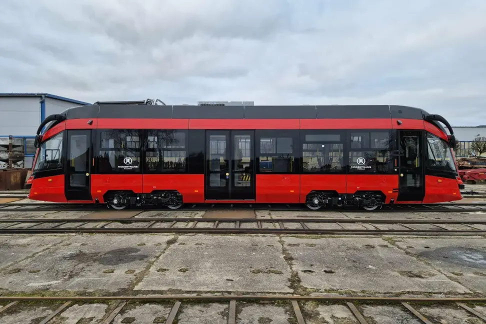 Dwukierunkowy Tramwaj Moderus Beta MF30 1